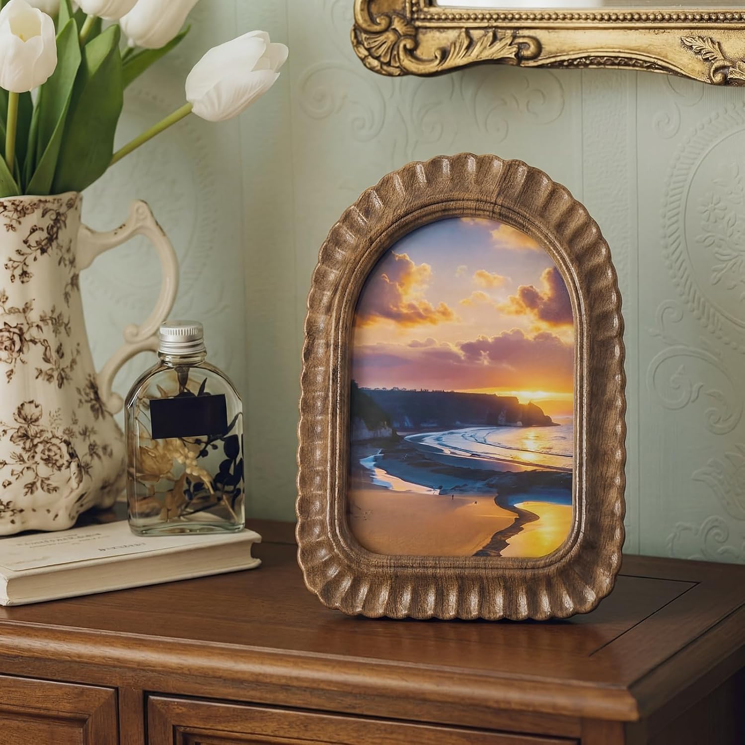 Wavy Edge Wood Art Frame with Glass Cover